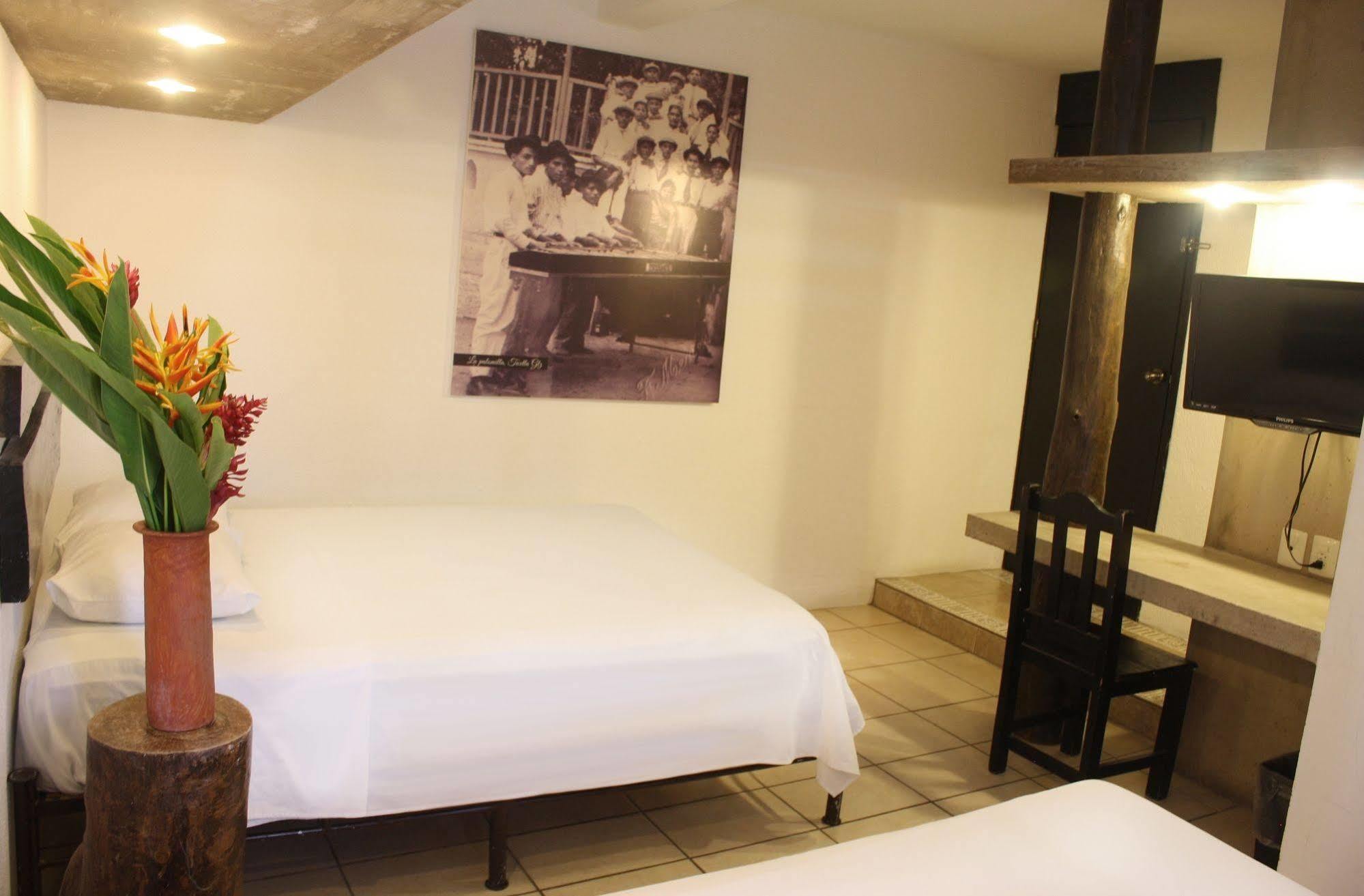 Hotel Maya Rue Palenque Eksteriør billede